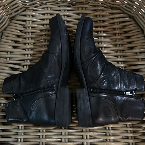 Mix Mooz Lucy slouch bootie - Picture 4 of 9